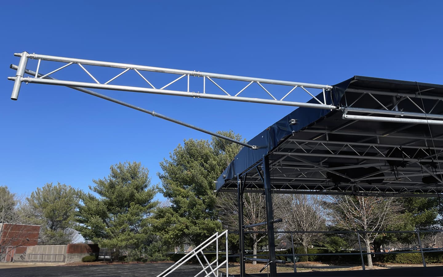 2620 EuroStage Factory 2620 Flybay